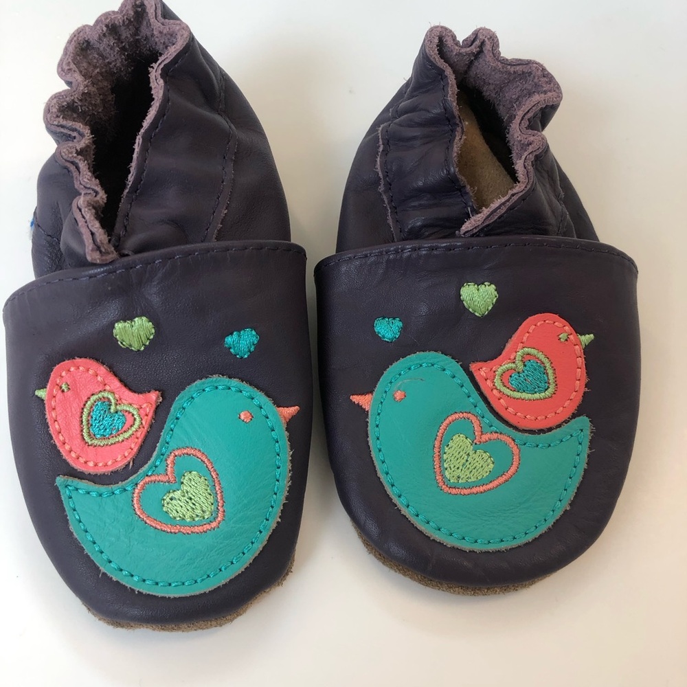 Robeez Purple Bird shoes 0-6M